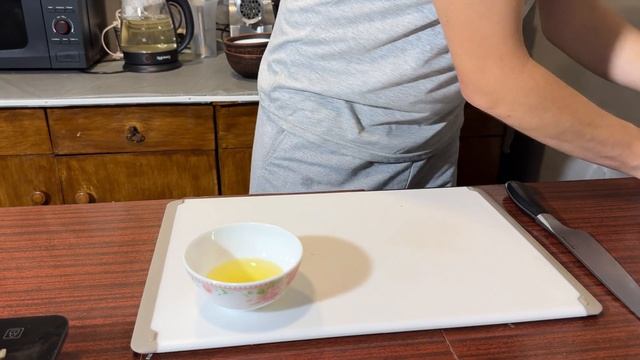 Рулетики из баклажан