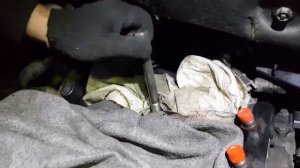 Как снять прикипевшие форсунки Сан Енг  Чистка, установка и запуск двигателя