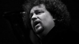 Страницы жизни - слова и музыка Максим Крылов