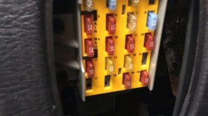 2003 Chrysler PT Cruiser Fuse Box Location