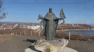 Маяк-часовня. Мыс Пещурова. За тех, кто в море .Я пью до дна за тех, кто в море