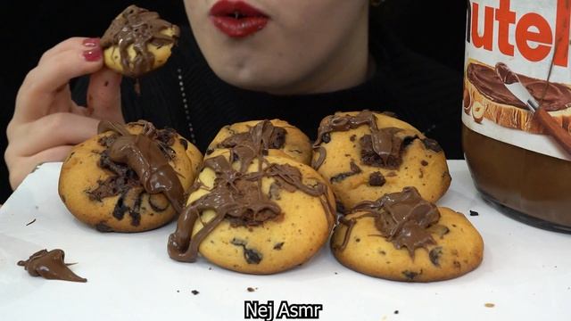 디저트먹방 ASMR CHOCOLATE CHIP COOKIES WITH MILK MUKBANG #asmr #mukbang #chocolate #cookies #咀嚼音 #eating