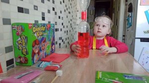 Опыты с Катей. Часть 1. Торнадо в бутылке...