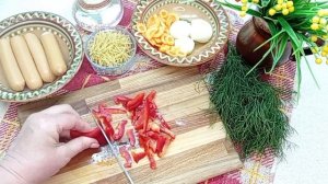 СУП с СОСИСКАМИ и вермишелью.Супчик на каждый день.Готовим очень быстро!