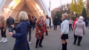 ЗАЦЕЛУЙ МЕНЯ! ТАНЦЫ В ПАРКЕ ГОРЬКОГО ХАРЬКОВ