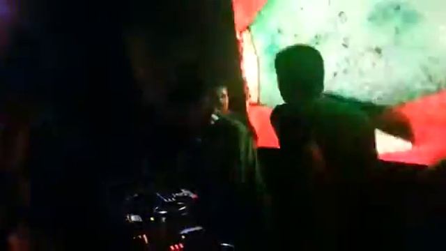 Hip hop teaser at Nocturne смотреть онлайн