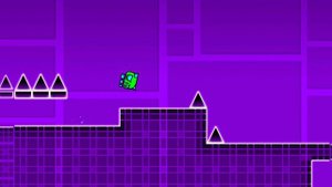 Прохожу 1 уровень в Geometry Dash
