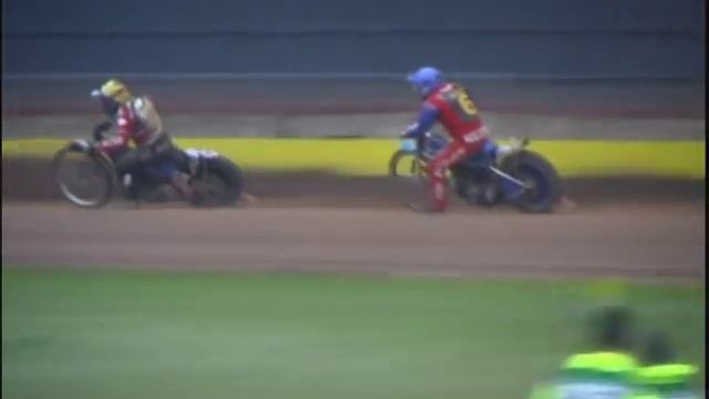 Hornets v Hitmen 2009 (1).wmv смотреть онлайн