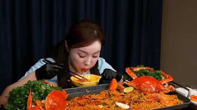 태국의 맛 직접 만든 불닭 꽃게 팟타이 🇹🇭 Buldak Spicy Crab Pad Thai !🦀 Seafood Recipe Mukbang ASMR Ssoyoung