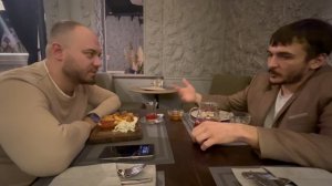 Построил отдел продаж и перестал все сам продавать.