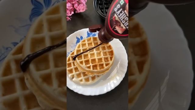 କିଛ କଥା | Oats waffle | Day 1 of 30 day’s waffle challenge |  | #odisha #shortvideo #short #waffle