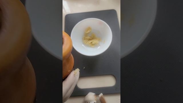 Чесночный соус Муждей. Проще некуда. Молдавская кухня.