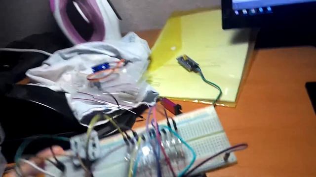 Arduino Accelerometer Акселерометр бегающий светодиод