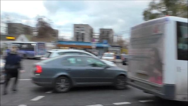 Гагарин - его образ на стене МКД транспорт и тротуар 26 10 18 9 мин смотреть онлайн