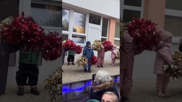 Настроение дня: мальчик на утреннике в Польше. #ульяновская_область #ульяновск