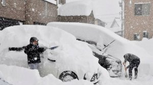 Большие сугробы на востоке и севере Армении. Последствия урагана устраняют в Беларуси. Погода в СНГ