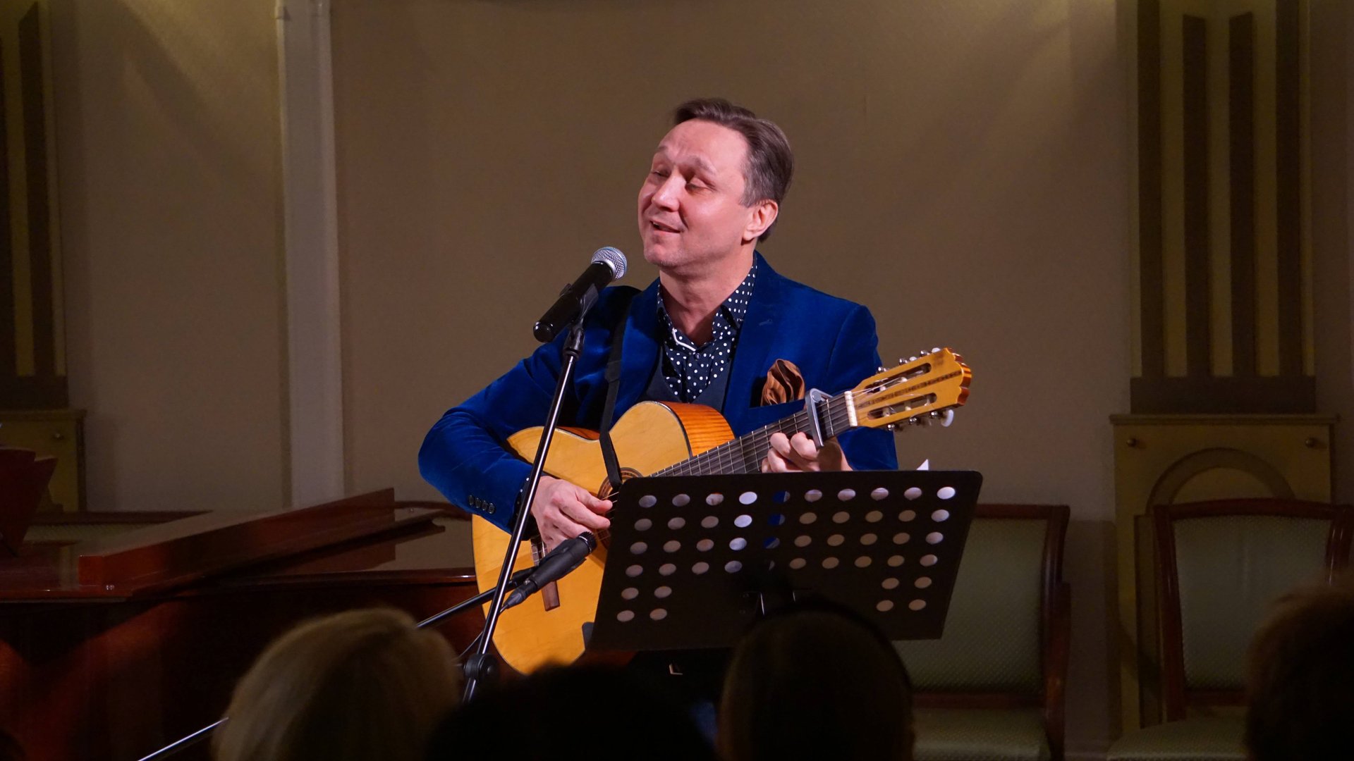 Виталий Ленский. Журавль по небу летит.