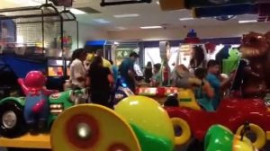 Chuck E. Cheese Чак Е Чииз