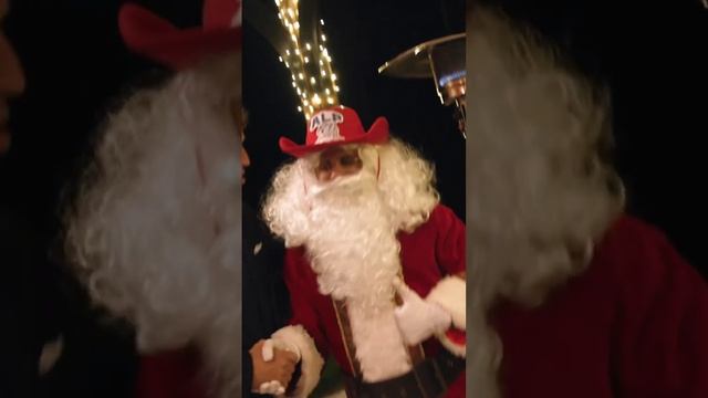 Tucker Meets Alp’s Nicotine Santa