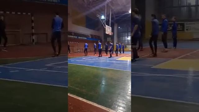 Дизелист Токмак 2006 фитнес(1) смотреть онлайн