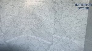 Ванная из белого и зеленого мрамора. Мрамор Бьянко Каррара. Мрамор Верде Гватемала