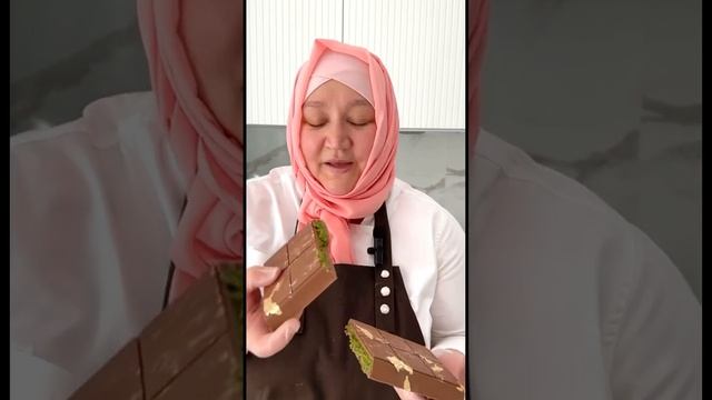 Авторский рецепт Дубайского шоколада с тремя бомбическами начинками⬇️ https://t.me/igembayeva_bot