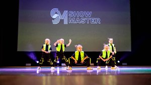 SHOW MASTER l EFFECT DOMINO BABY