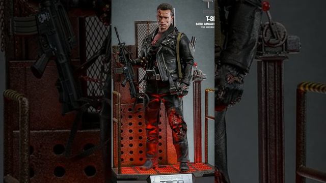 Hot Toys TERMINATOR 2 _ JUDGMENT DAY – T-800 (BATTLE DAMAGED VERSION 2.0) PRE OR