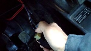 Нива 21213. Замена обычного реле поворота на реле поворота  для светодиодных ламп