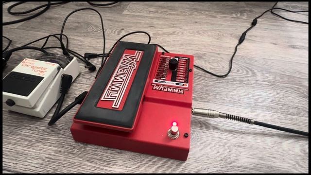 Обзор педали Digitech Whammy 5Yamaha SBG200и Squier Fender Conteprorary