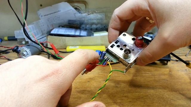 ВЧ модулятор ( RF Modulator ) своими руками.
