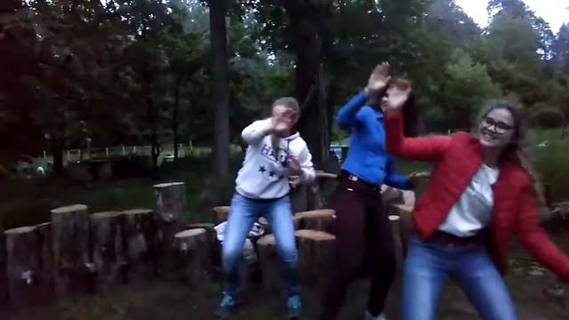Попытка танцевать по-чукотски, "День Красной Собаки"