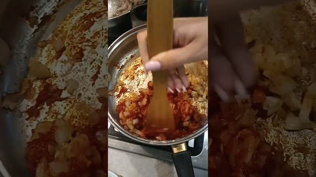 Бефстроганов из говядины🥘🤤#бефстроганов #говядина #еда #готовимбыстроивкусно #готовимвкусно #ужин