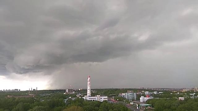 Грозовая  туча