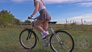 Девочки и велосипеды