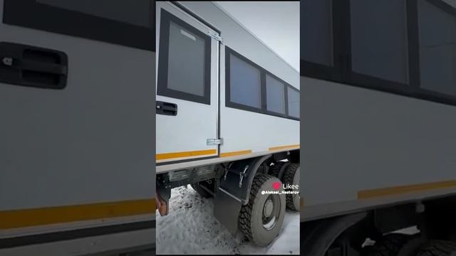 Вахтовка на 28 мест.