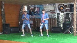 Братья Платовы _"Одноклассница"(слова С.Дмитриевой)