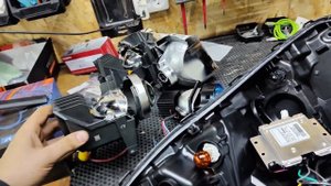 Nissan Note e-power установка топовых bi-led линз вместо штатного led