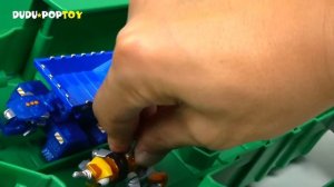 Terrible dinosaurs appeared! Dinotrux stego storage Garby transform track playset! Go! - DuDuPopTOY