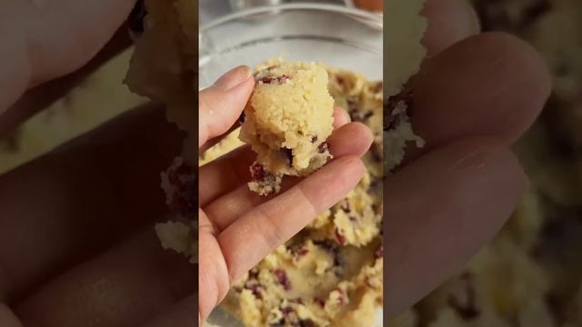 🍪 Итальянское миндальное печенье амаретти
#выпечка #десерты