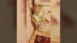 Попа покакала