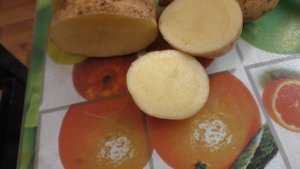 Картофель из семян ИМПЕРАТРИЦА в разрезе и на вкус