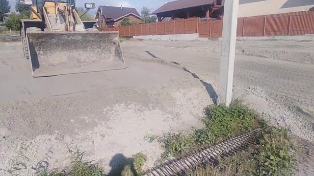 Отсыпка участка 400 м3 20 машин