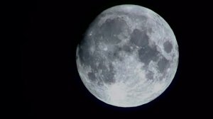 Луна. Съемка на Видеокамеру Sony HDR-XR150E.