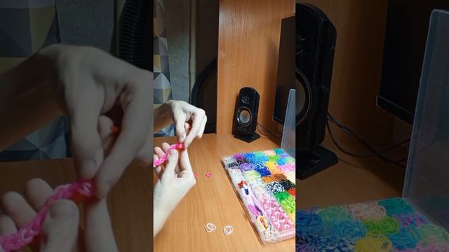 плету браслет " тротуар" на рогатке