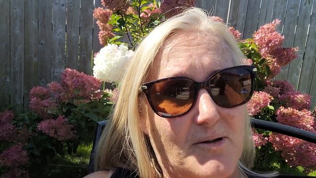 White Jamaican talks about Jamaica and Jamaican people