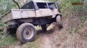 УВЛЕКАТЕЛЬНАЯ ПОЕЗДКА НА UNIMOG 404 , 4X4 ПО БЕЗДОРОЖЬЮ, ГРЯЗИ И ХОЛМАМ.