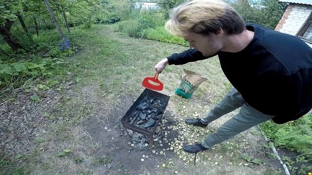 ОБЖОР СОСИСКИ НА МАНГАЛЕ С КЕТЧУПОМ И ОВОЩАМИ | JackVann SHOW