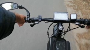 Тест двух разный моторов на подъёме при равной нагрузки в 720 ватт. 15 ампер.