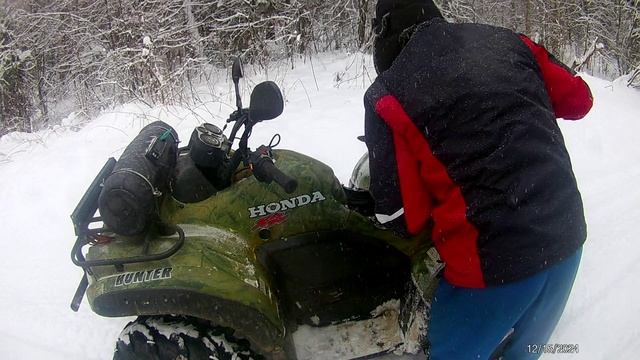 квадроцикл полноприводный по снегу